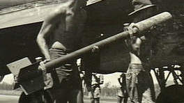 31 Squadron RAAF Beaufighter loading practice RP-3 Coomalie Creek NT Nov 1944 AWM NWA0672 (cropped)