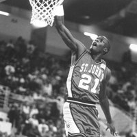 Malik Sealy.jpg