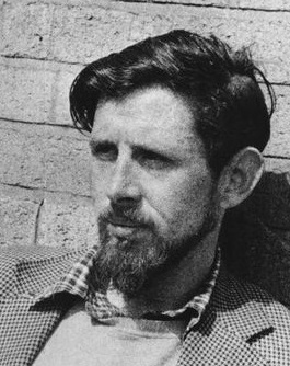 Portrait photograph of Ewan MacColl.jpg