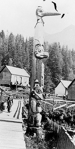 Tlingit totem pole