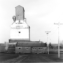 Grain elevator in Burnstad in the late 1950's 2014-05-02 23-45