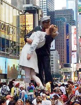 Unconditional Surrender sculpture Aug 13 2015