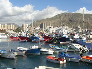 Los Cristianos harbor