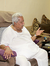 Keshubhai Patel.jpg