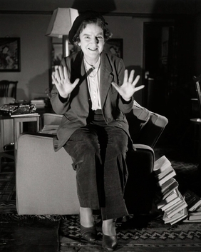 Enid Starkie (1897–1970).jpg