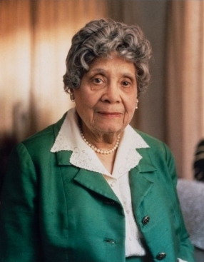 Lucy Miller Mitchell (1899-2002).jpg