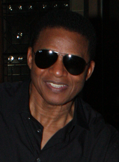 Jackie Jackson in 2013.jpg