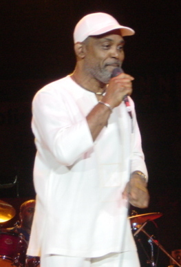 Frankie Beverly (cropped).jpg