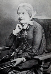 Maria-Grey college foundeer died 1906.jpg