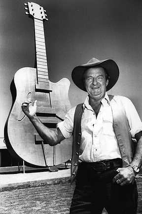 Slim Dusty with Golden Guitar.jpeg