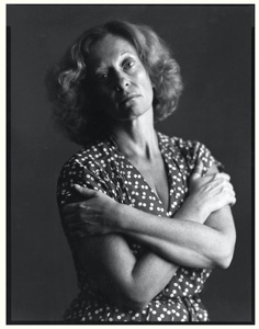 Photo of Barbara Rose.jpg