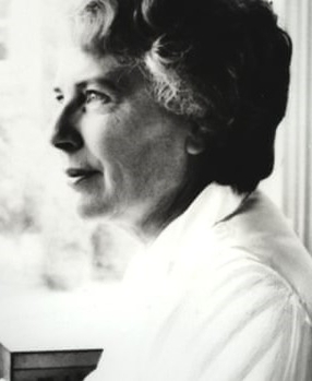 Mary Stewart (novelist).jpg