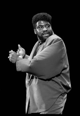 Gerald Levert 1988.jpg