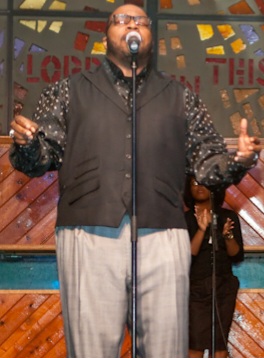 Marvin Sapp, 2013 (8450663637) CROPPED.jpg