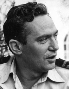 Peter Finch 2.jpg