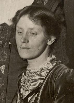 Helena Swanwick (cropped).jpg