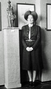 Photo of Emy Roeder.jpg