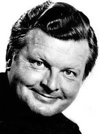 Benny Hill Smiling.jpg