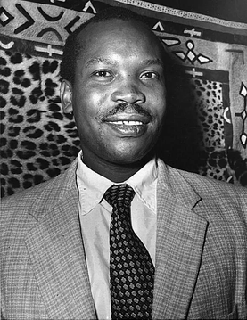 Sir seretse khama.png