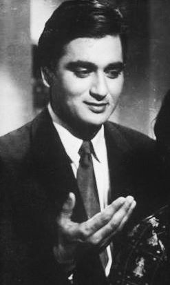 Sadhna 1958 (cropped)