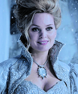 Glinda once upon a time