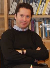 Prof Cirac office klein (cropped).jpg