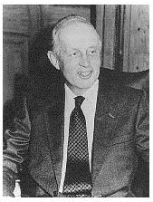 Sir Edward Youde.jpg