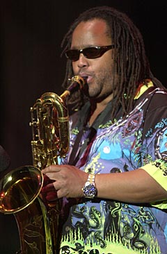 LeRoi Moore.jpg