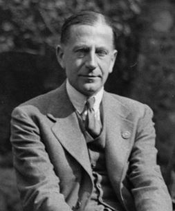 Frank MacDermot, 1933.jpg