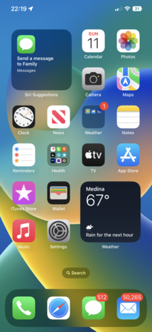 A picture of the iOS 16 home screen