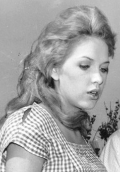 Stella Stevens GE Theater 1961.JPG