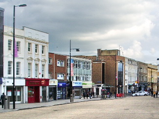 High Street, Southampton - geograph.org.uk - 495383 (cropped)