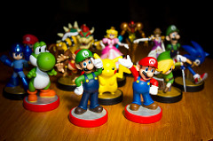 Amiibo figurines