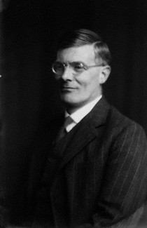 Sir Edward Bridges in 1945.jpg