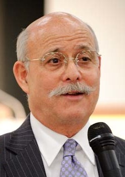 Jeremy Rifkin, 2009 (cropped).jpg