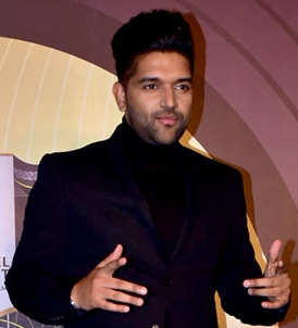 Guru Randhawa at the launch of MTV Unplugged Season 8 (cropped).jpg