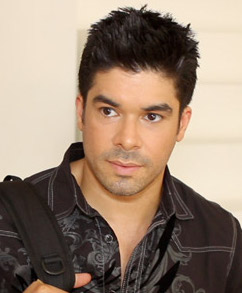 Jerry Rivera en Acceso Total (cropped).jpg