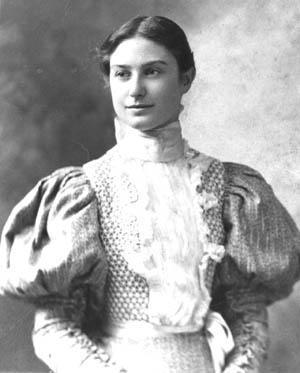 Gertrude Weil.jpg