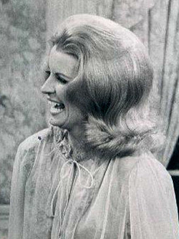 Julie Sommars (1970).jpg