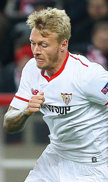 Simon Kjær 2017 (cropped).jpg