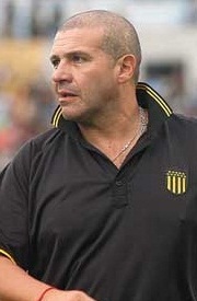 Julio Ribas en Penarol