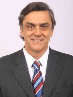 Pablo Longueira Montes.jpg