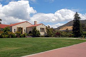 Cal-Poly-Dexter-Lawn