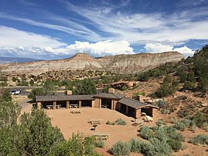 Devils Kitchen Picnic Shelter 8034