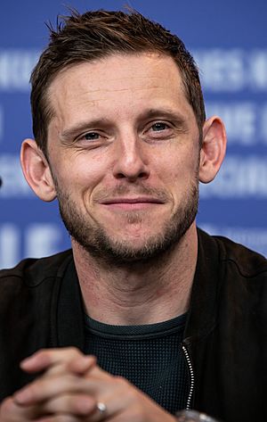 Jamie Bell-8448 (cropped).jpg