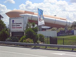 KennedySpaceCentreVisitor'sCentreFrontGate