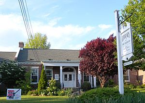 Library of the Chathams jeh