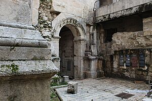 Old Gate beneath Damascus Gate