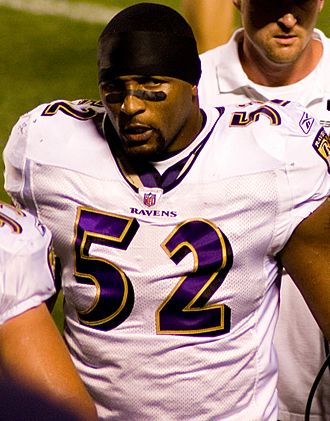 Ray-Lewis-2008-Steelers-regseason-game