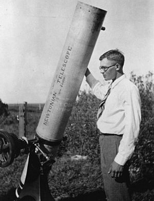 Clyde W. Tombaugh.jpeg